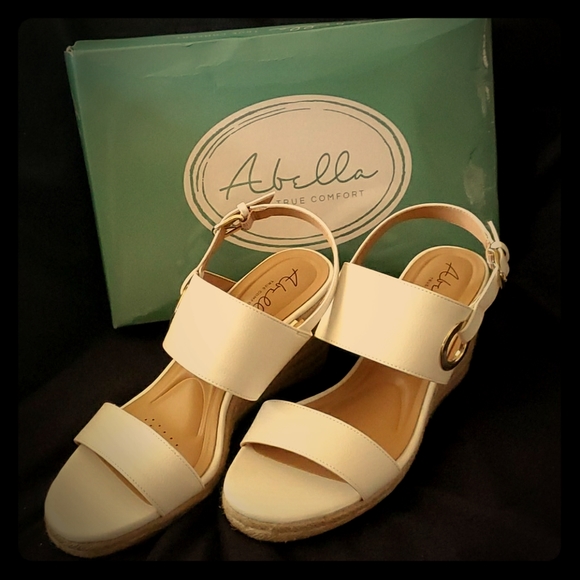 Abella Shoes - Abella Taya white wedge